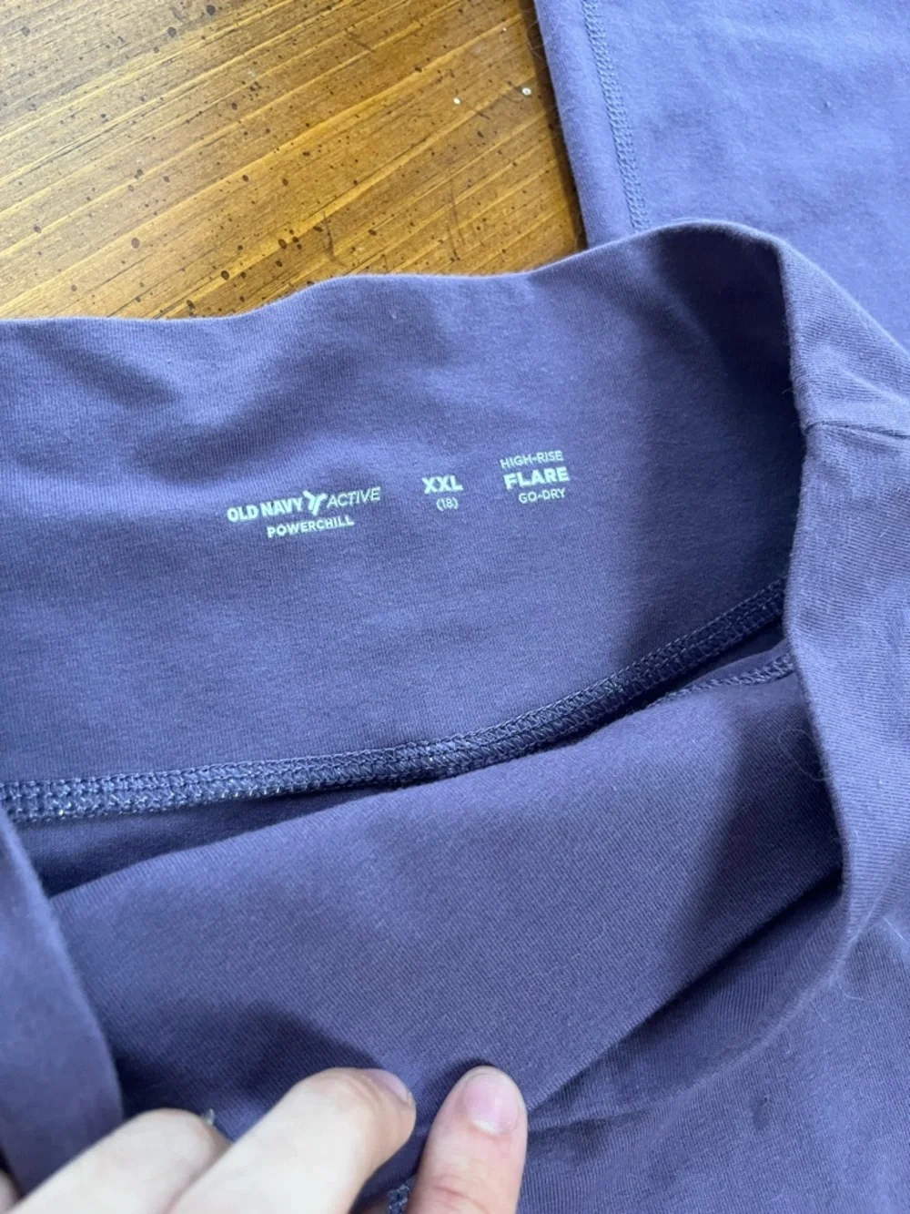 Old Navy Girls XXL (18) PowerChill Crossover Flare Leggings - Purple - EUC